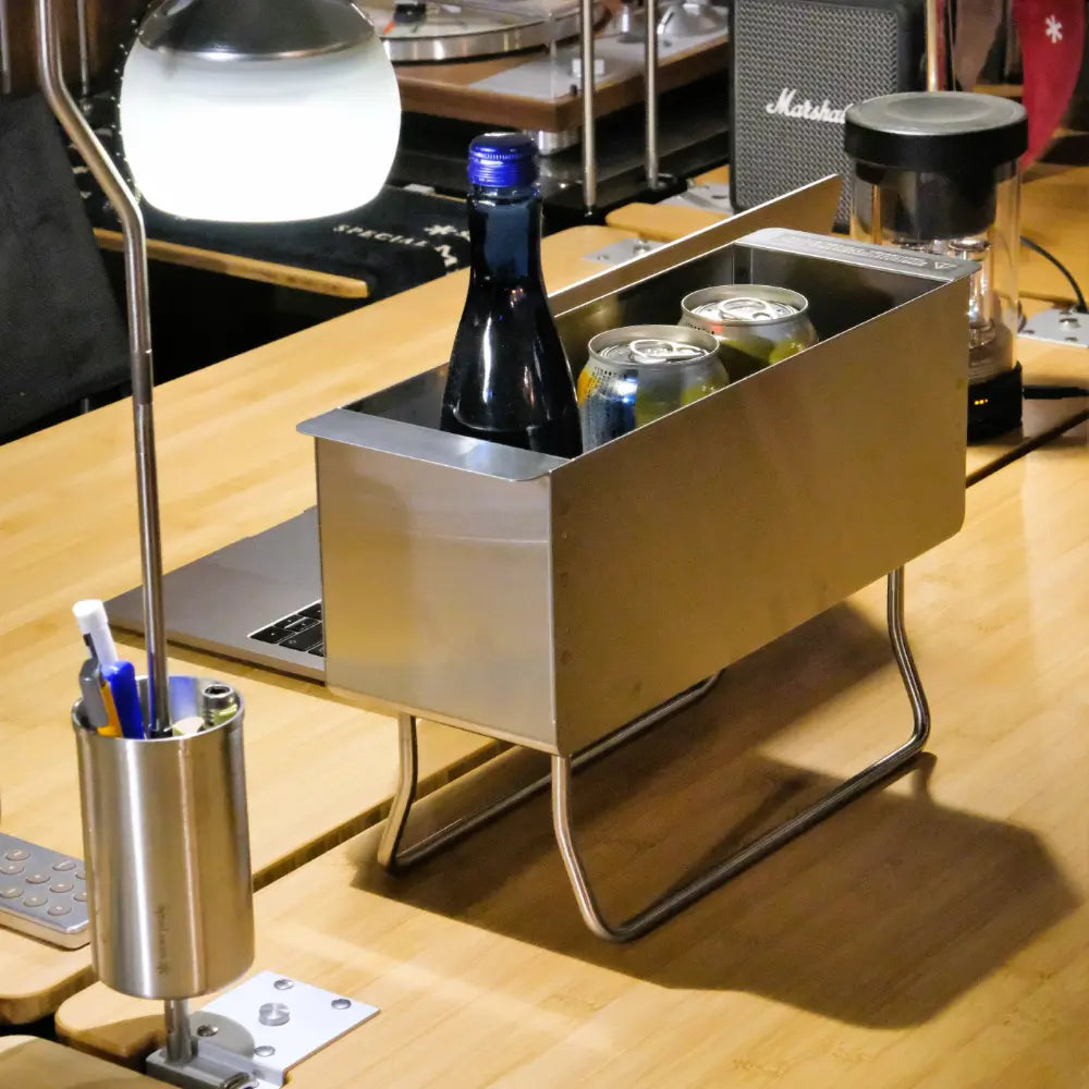 HR Stain Box Half Unit Hanger - Henrik Seo