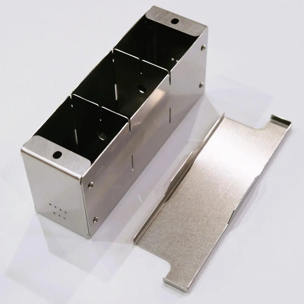 HR Stain My Table Partition Box - Henrik Seo