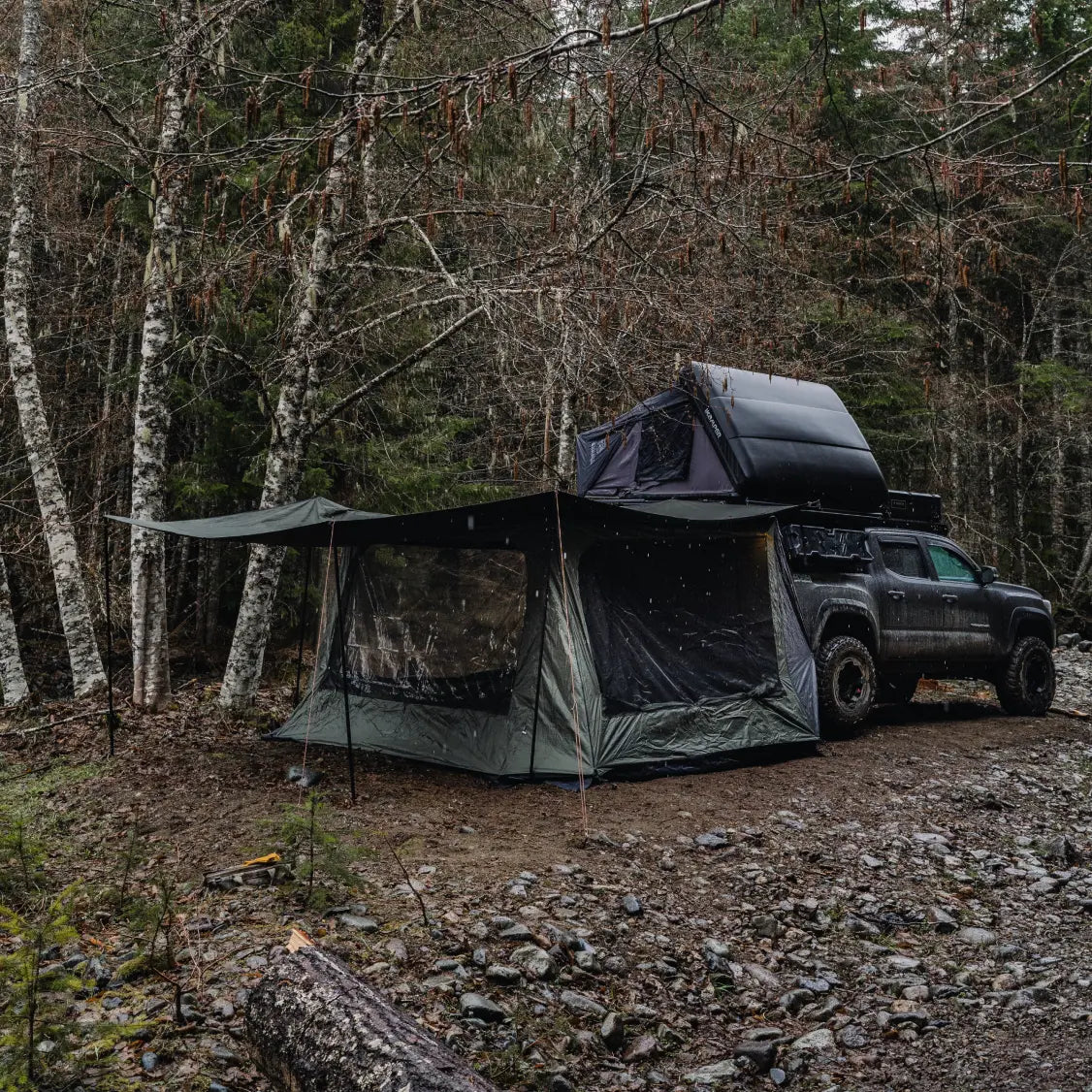 one side TPU window set up on ES Awning Screen with ES Awning 1300.