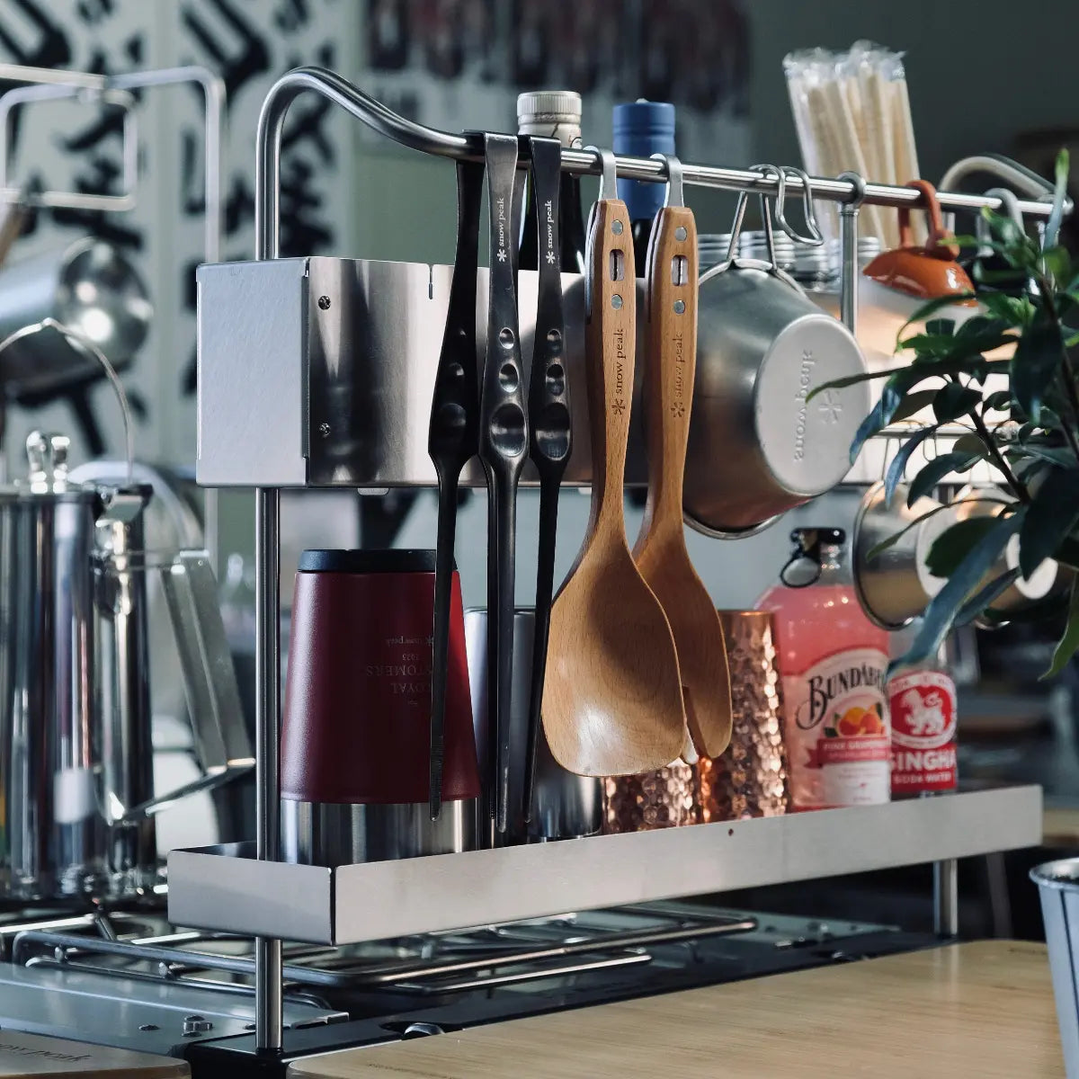 HR Side Tray - Henrik Seo