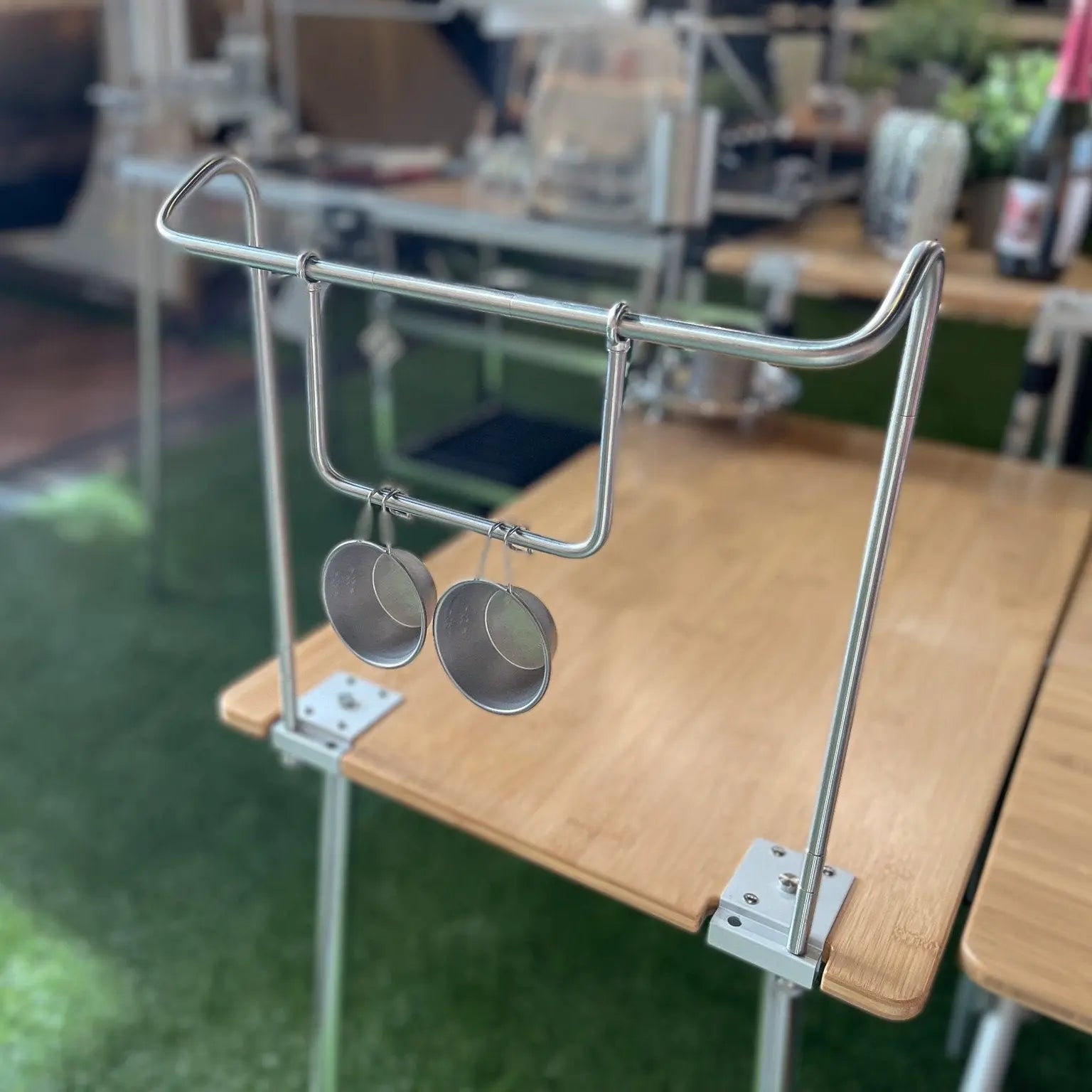 HR Double Hanger - Henrik Seo