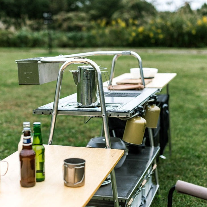 Table de cuisine en acier inoxydable