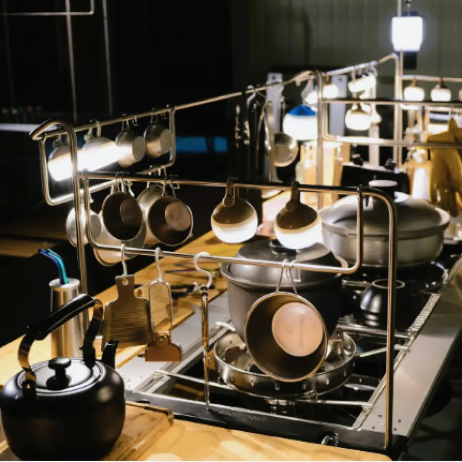 HR Double Hanger - Henrik Seo