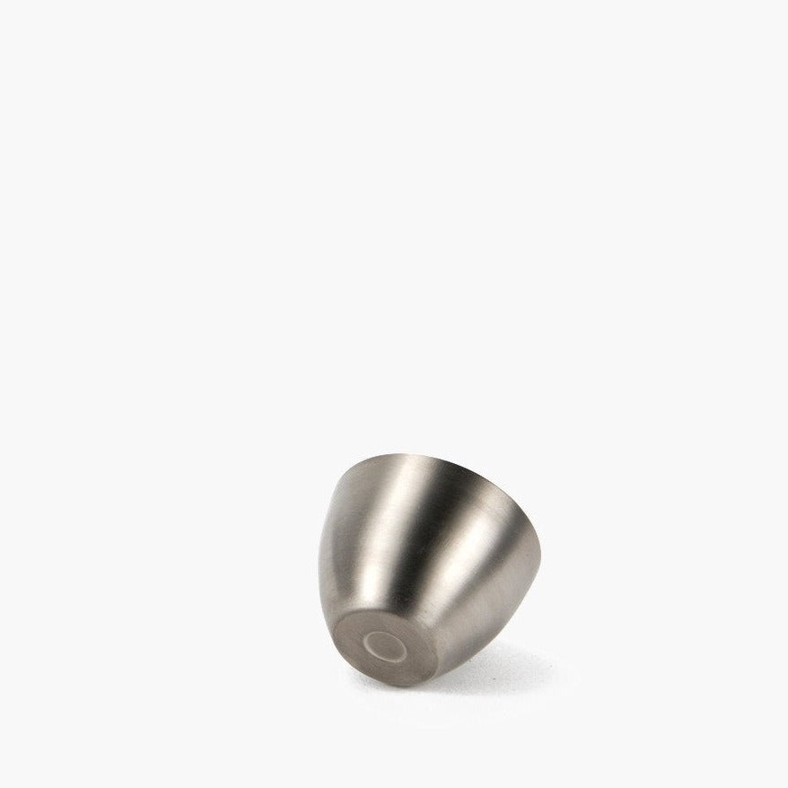Coupe à saké en titane