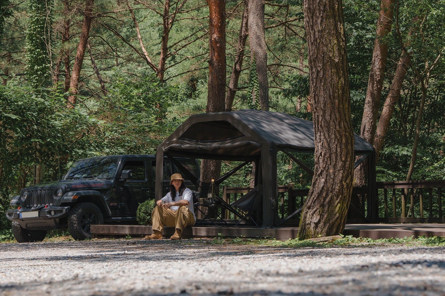 Monterra Cubex 2.8 Air Shelter