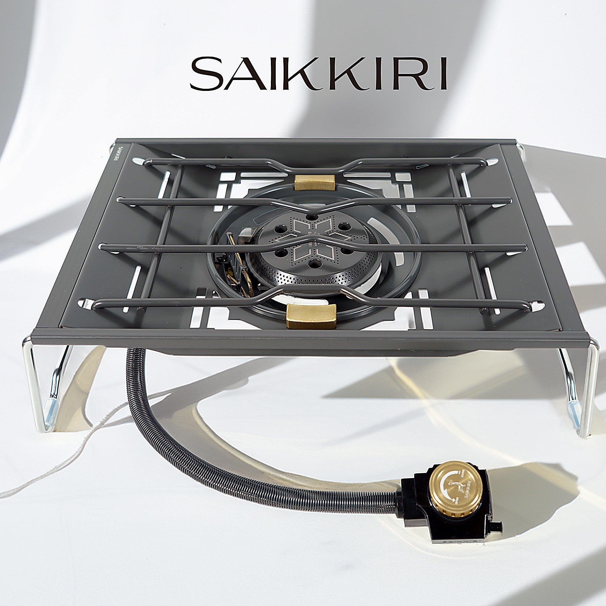 Saikkiri Personal Flat Burner, studio shot on white
