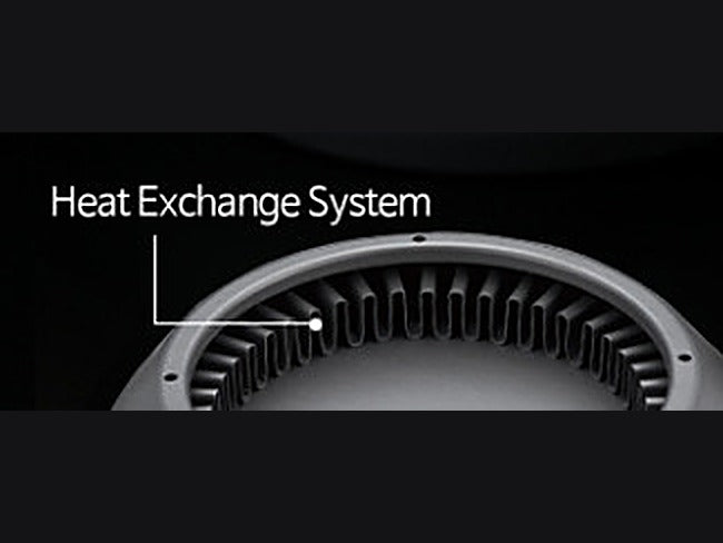Close-up of the finned heat exchanger base under the Alpine Master 3.8
