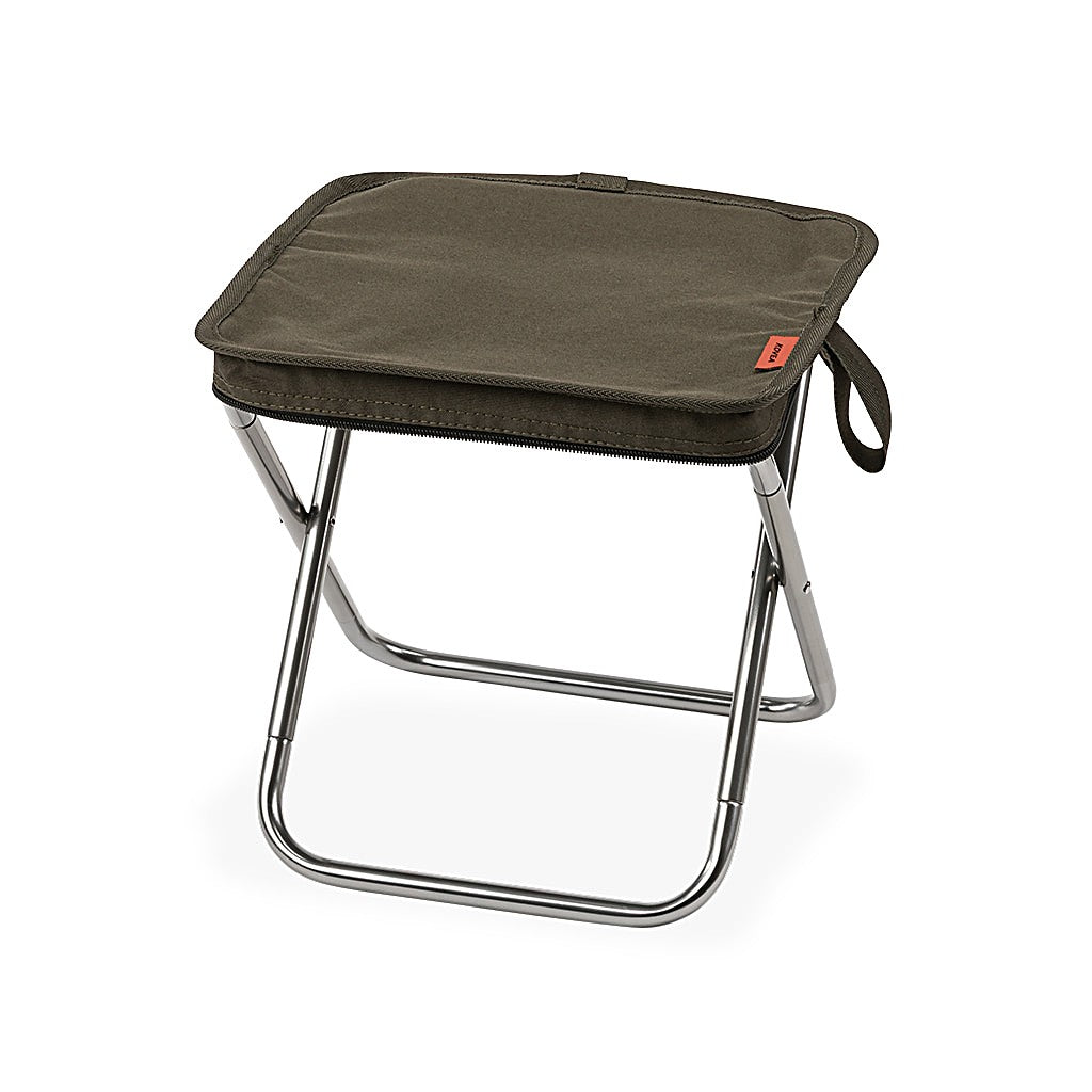 Folding BBQ Chair in Khaki, front three-quarter view