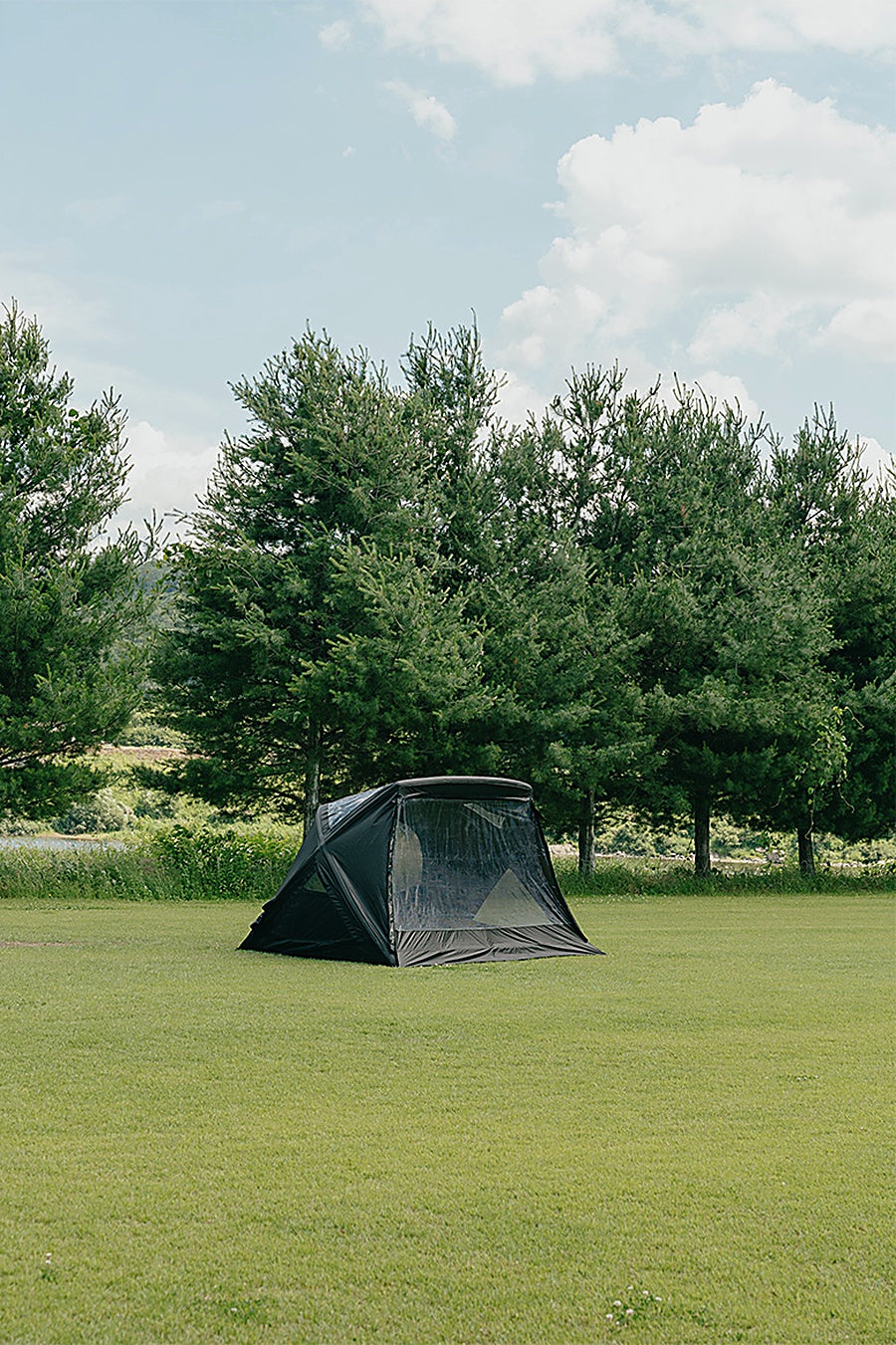 Geo-Air4 tent with TPU Door in a forest campsite