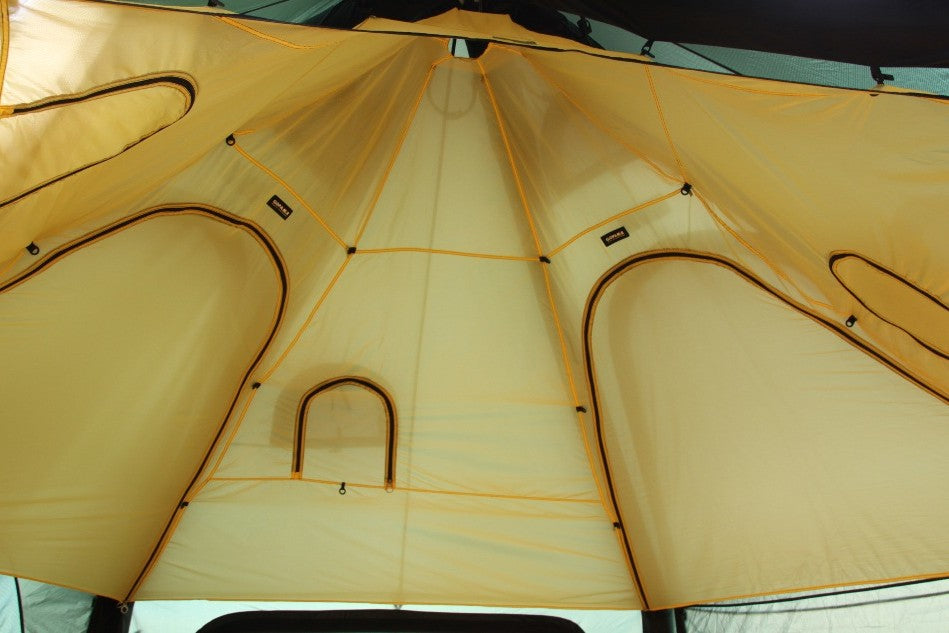 Cross-section showing still-air gap between G450 outer fabric and inner liner