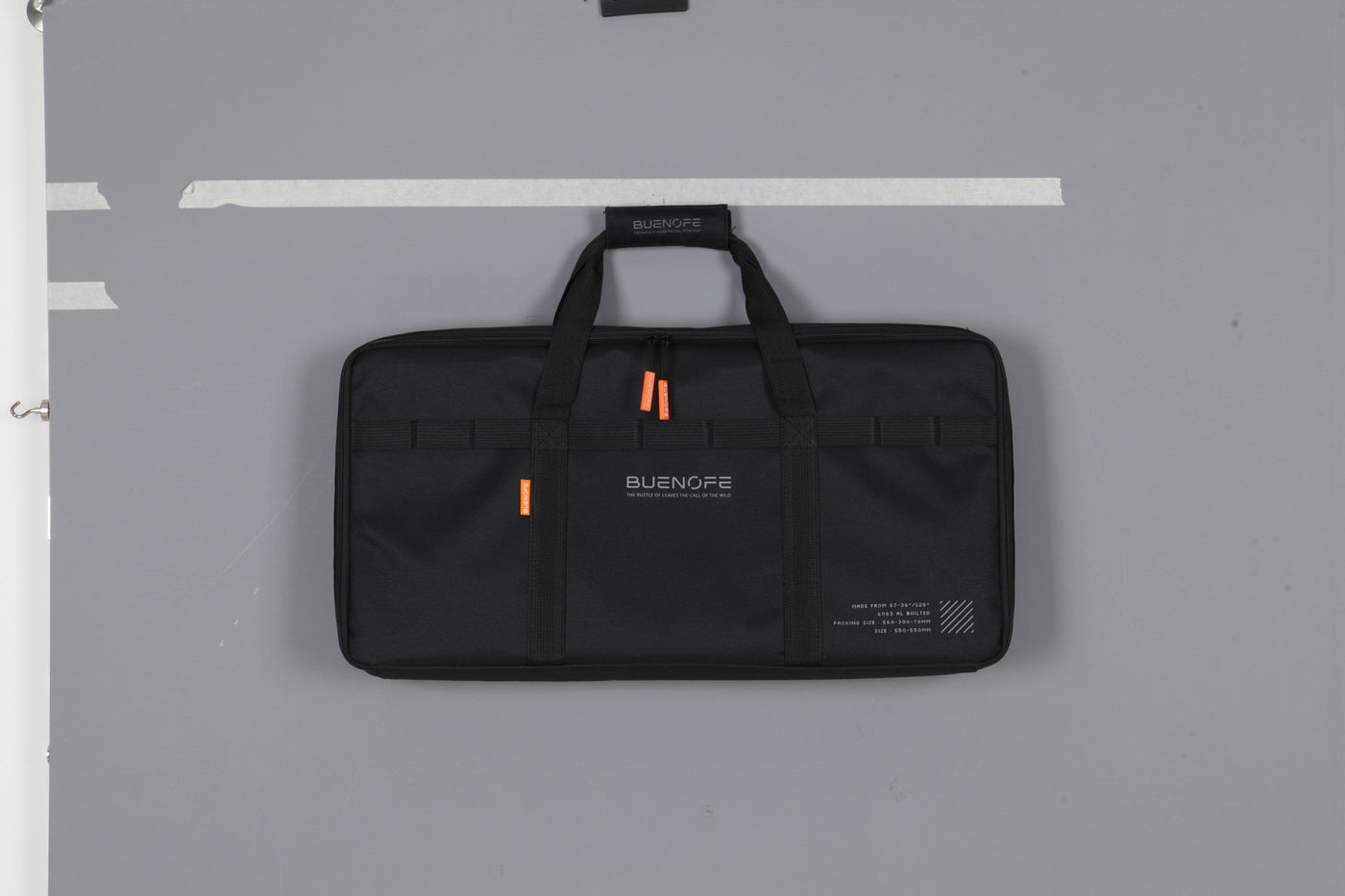 BUENOFE IGT Connect Table 1.5 black Oxford fabric carry pouch shown flat from above with dual handles and an orange zipper pull, the padded case that stores and transports the folded frame.