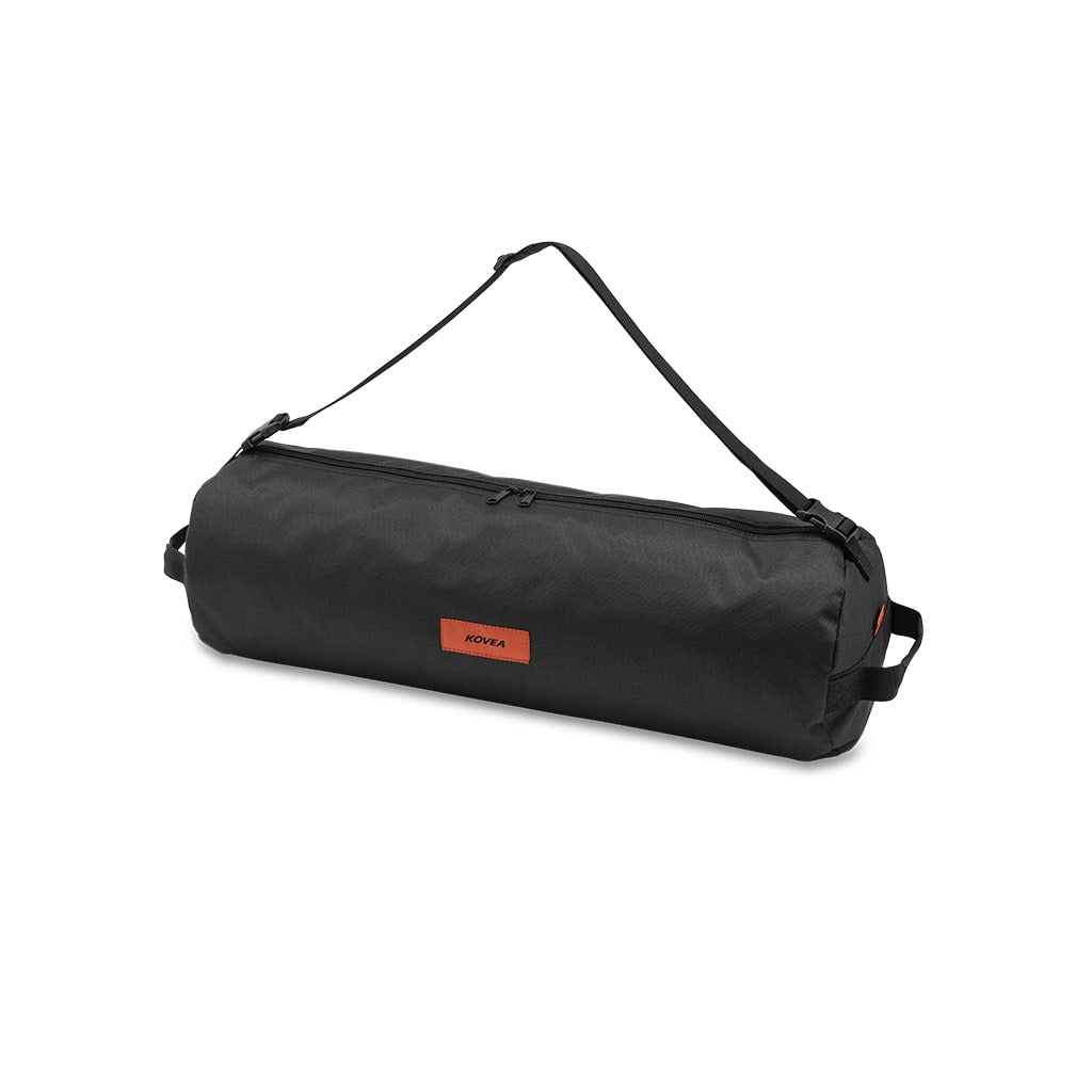 Included cylindrical storage carry case