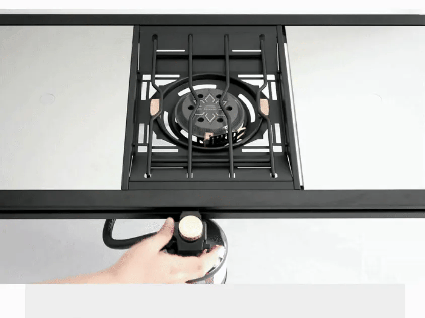 Fine flame control with the side regulator on the Personal Flat Burner
